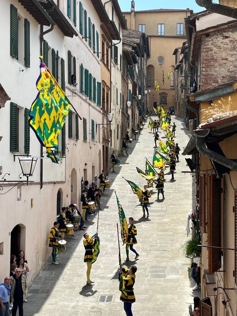 Loft 47 Daire Siena Dış mekan fotoğraf