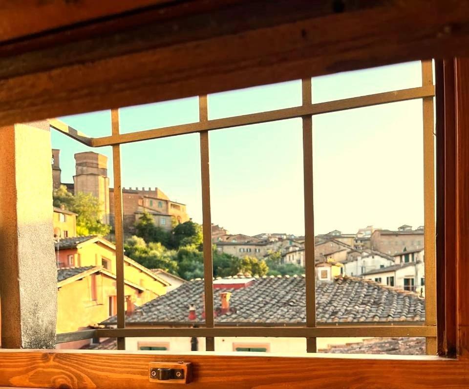 Loft 47 Daire Siena Dış mekan fotoğraf
