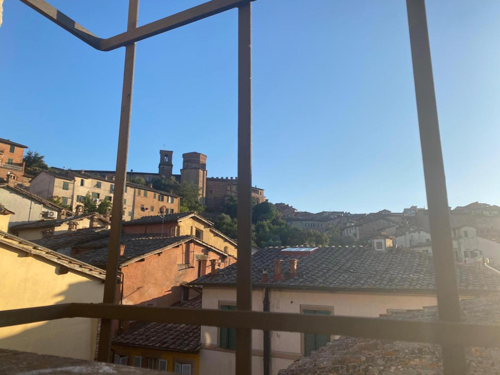 Loft 47 Daire Siena Dış mekan fotoğraf